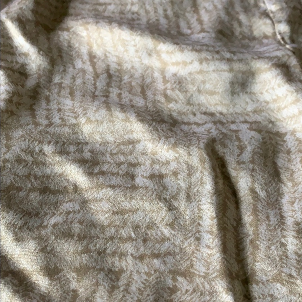 Banana Republic Silk Camisole - Picture 3 of 6